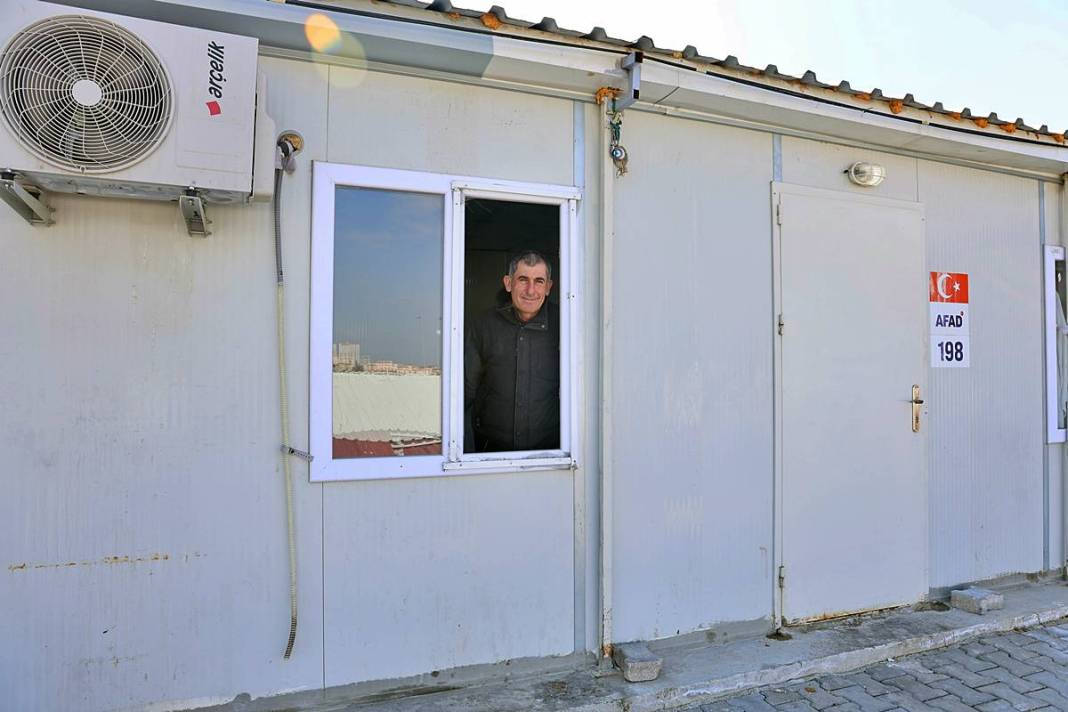 İki yıl sonra konteyner eve yerleştirildi: Mağarada daha huzurluydum! Depremzedenin sözleri şaşkına çevirdi 11